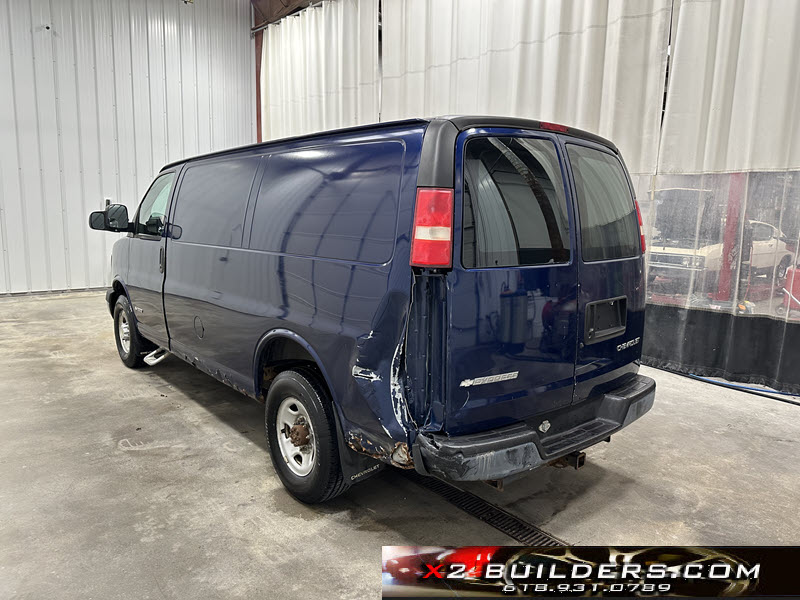 2003 Chevrolet Express Cargo Base photo 6