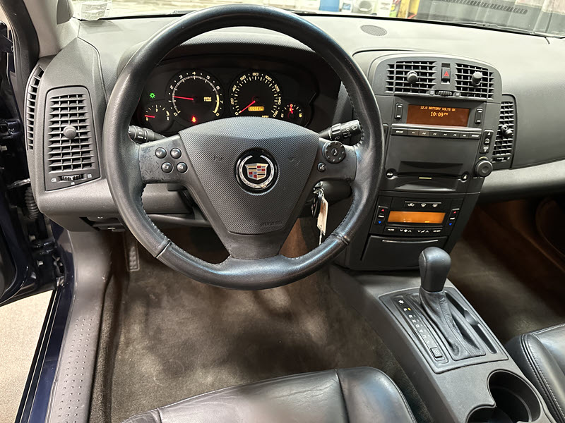 2004 Cadillac CTS Base photo 8