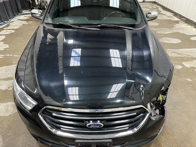 2014 Ford Taurus Limited photo 22