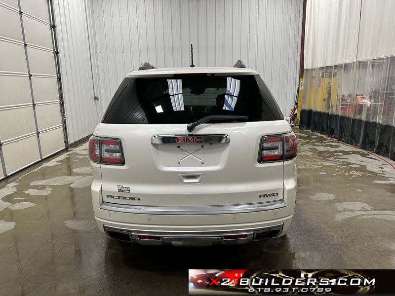 2014 GMC Acadia Denali photo 5