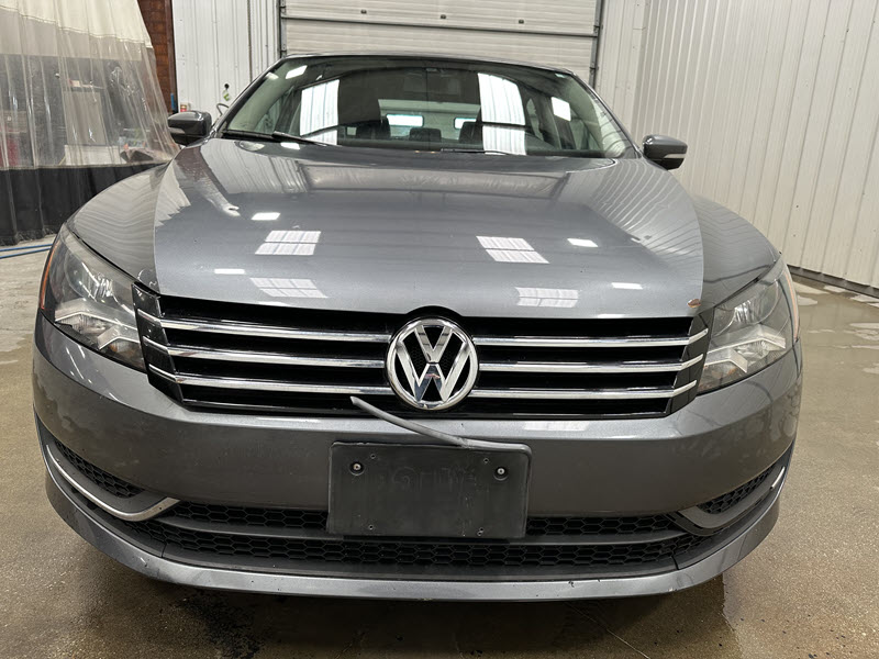 2014 Volkswagen Passat S photo 23