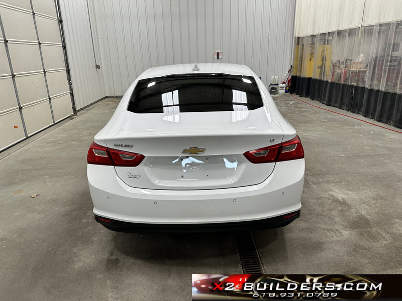 2016 Chevrolet Malibu 1LT photo 5