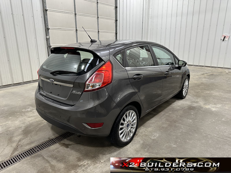 2016 Ford Fiesta Titanium photo 4