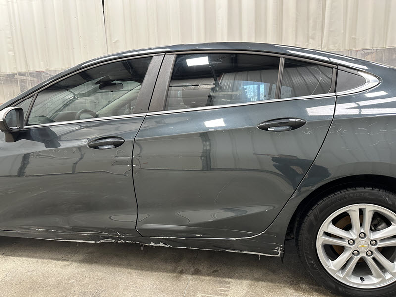 2018 Chevrolet Cruze LT photo 14