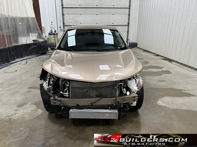 2018 Chevrolet Equinox LS photo 2