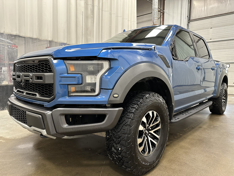 Salvage 2019 Ford F-150 Raptor | X2 BUILDERS