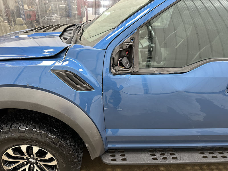 Salvage 2019 Ford F-150 Raptor | X2 BUILDERS