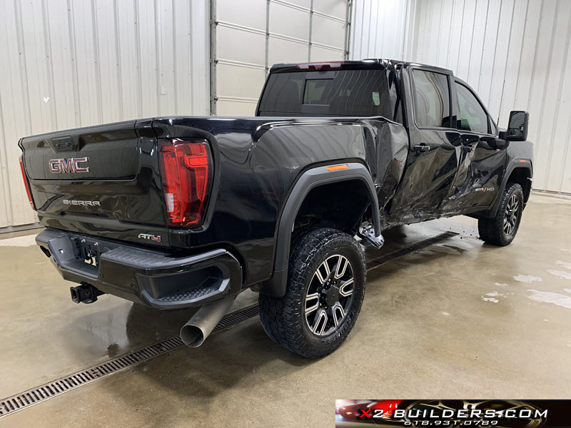 Salvage 2020 GMC Sierra K2500 AT4 HD 4x4 Diesel | X2 BUILDERS