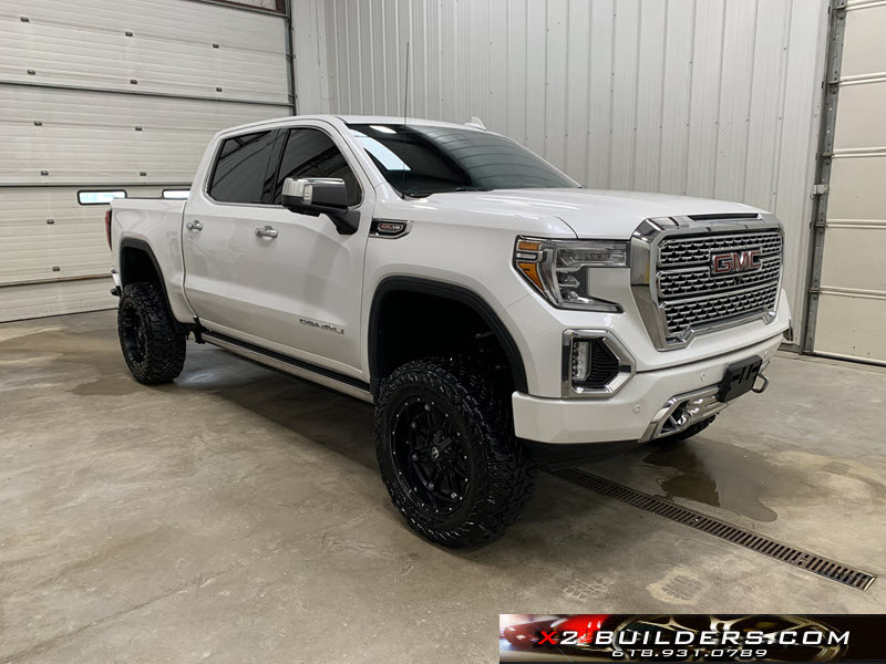 Salvage 2020 GMC Sierra K1500 Denali 4x4 | X2 BUILDERS